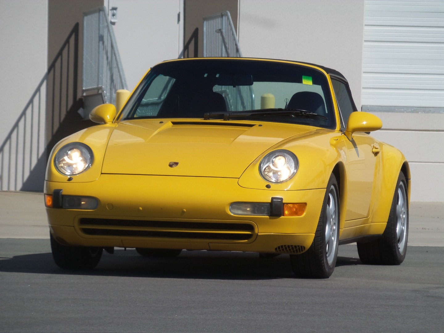 Used 1996 Porsche 911 Carrera 4 AWD/4WD image 4