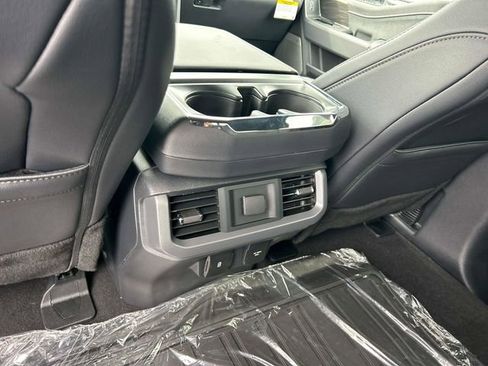 New 2025 Ford F150 Lariat w/ Equipment Group 501A Mid image 17