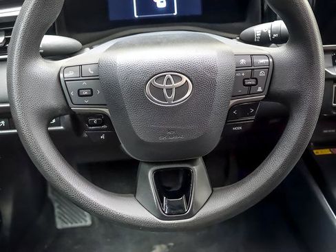 Certified 2025 Toyota Camry LE FWD image 14
