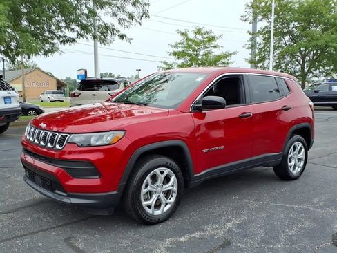 Used 2024 Jeep Compass Sport AWD/4WD image 1