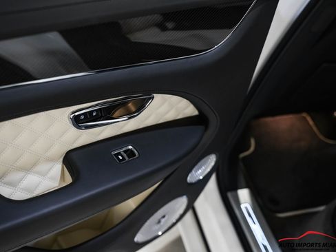 Used 2022 Bentley Bentayga Speed image 68