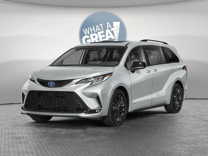 New 2024 Toyota Sienna XSE w/ XSE Plus Package
