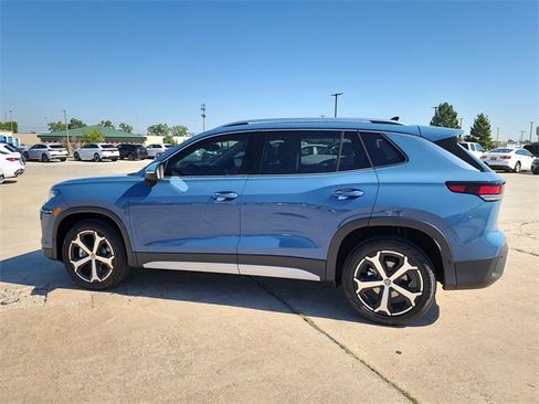 New 2025 Volkswagen Tiguan SE image 7