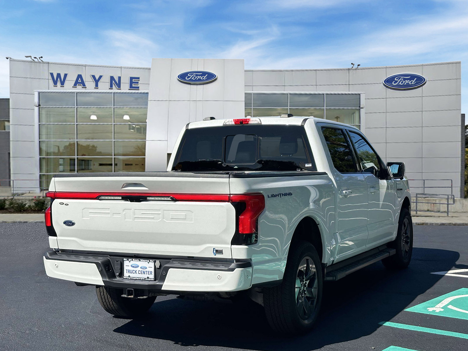 Used 2023 Ford F150 Lightning Lariat w/ Equipment Group 511A High AWD/4WD image 5