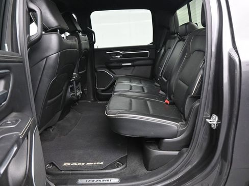 Used 2022 RAM 1500 Laramie AWD/4WD image 19