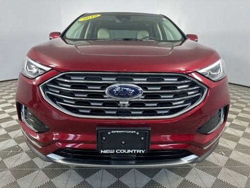 Used 2019 Ford Edge Titanium w/ Equipment Group 301A FWD image 10