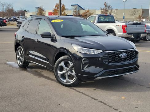 Used 2024 Ford Escape ST-Line w/ Tech Pack #1 image 31