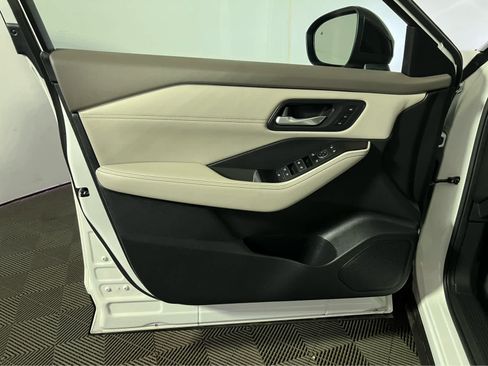 Certified 2023 Nissan Rogue SL AWD/4WD image 24