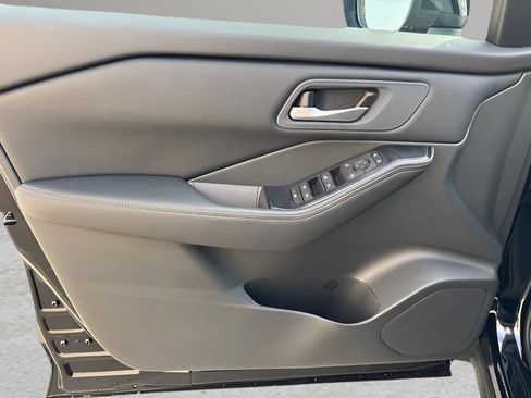 New 2026 Nissan Rogue SV w/ Cold Weather Package image 23