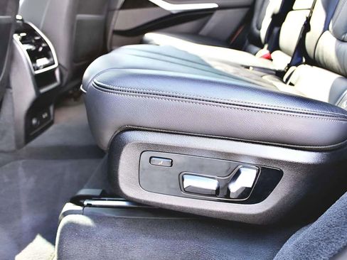 Used 2019 BMW X7 xDrive40i w/ Premium Package image 30