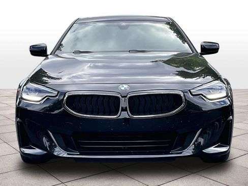 Used 2023 BMW 230i Coupe w/ Convenience Package image 3