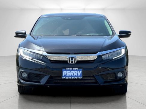 Used 2016 Honda Civic Touring image 8