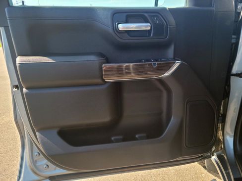 Used 2021 Chevrolet Silverado 1500 RST AWD/4WD image 8