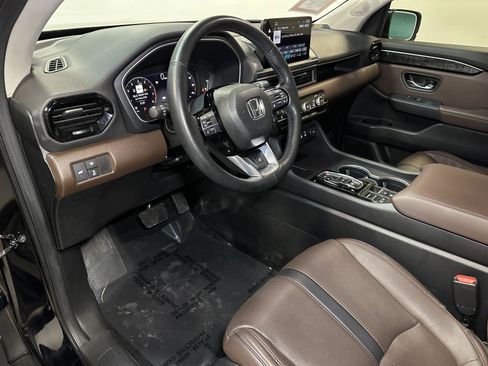 Certified 2023 Honda Pilot Elite image 24
