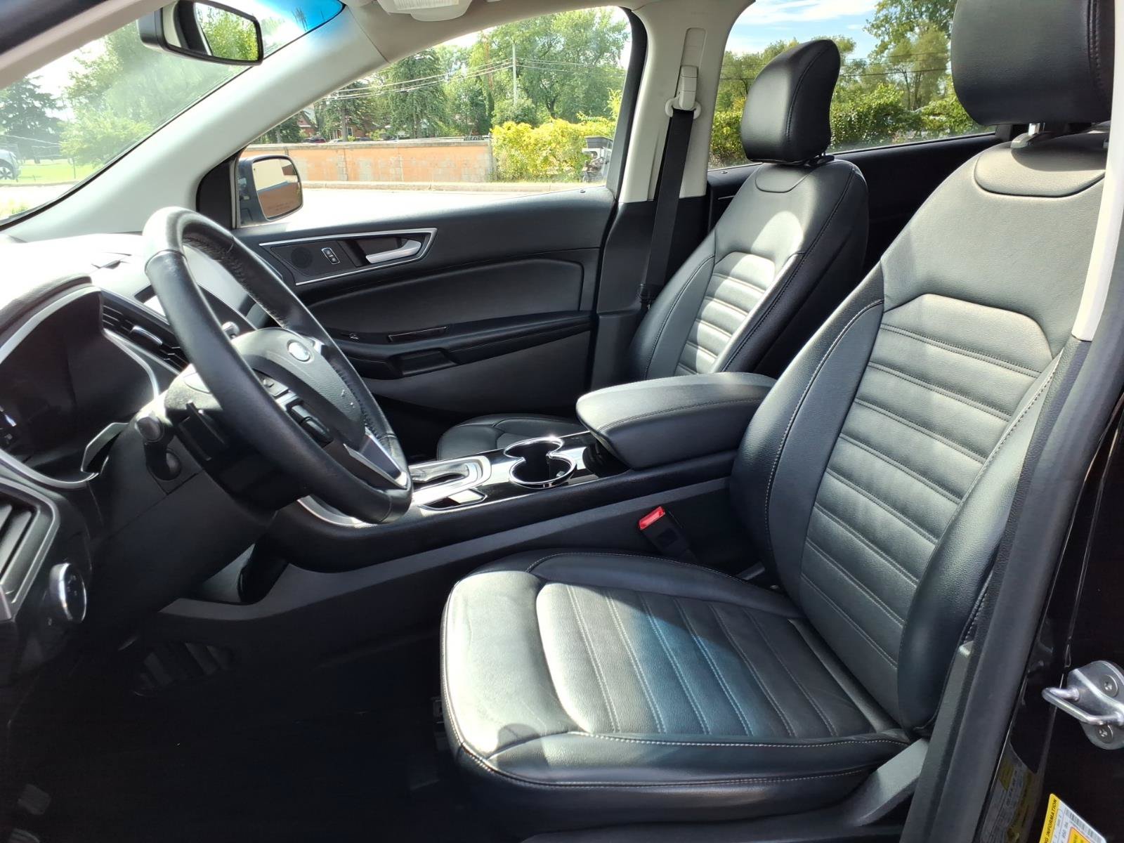 Used 2018 Ford Edge SEL w/ Equipment Group 201A AWD/4WD image 15
