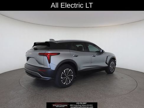 Used 2024 Chevrolet Blazer EV LT AWD/4WD image 19