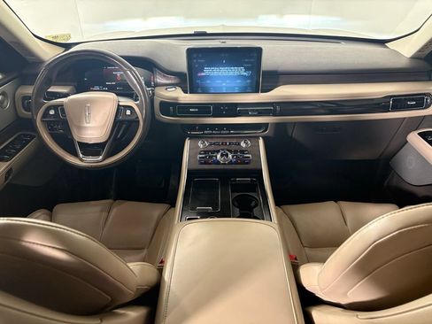 Used 2020 Lincoln Aviator Reserve w/ Equipment Group 201A AWD/4WD image 36