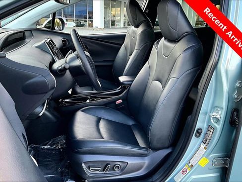 Certified 2017 Toyota Prius Four Touring w/ Premium Convenience Package image 21