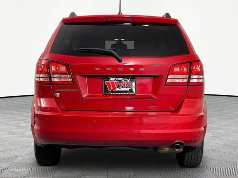 Used 2020 Dodge Journey SE w/ SE Popular Equipment Group FWD image 5