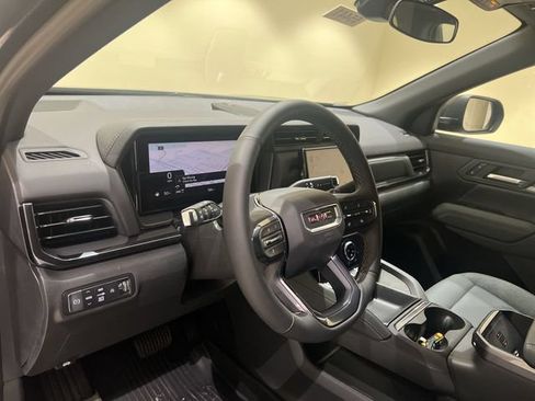 New 2026 GMC Terrain AT4 w/ Convenience Package III AWD/4WD image 9