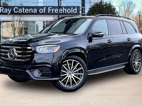 New 2026 Mercedes-Benz GLS 580 4MATIC image 1