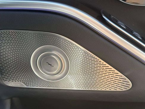 Used 2022 Mercedes-Benz S 500 4MATIC image 27