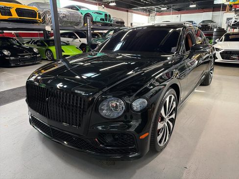 Used 2022 Bentley Flying Spur V8 AWD/4WD image 11