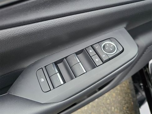 New 2026 Toyota Prius Plug-In Hybrid image 23