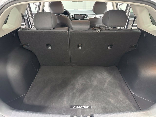 Used 2018 Kia Niro FE FWD image 24
