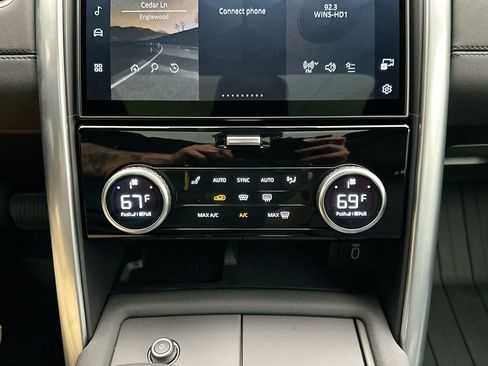 New 2026 Land Rover Discovery S AWD/4WD image 13