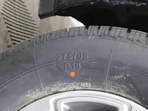 Used 2024 Jeep Wagoneer 4WD image 39