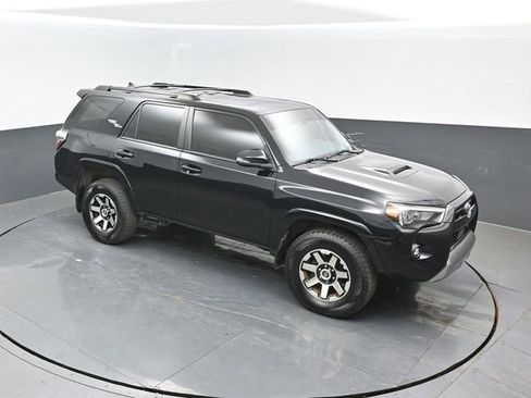 Used 2023 Toyota 4Runner TRD Off-Road Premium w/ Off Road Premium Plus Package AWD/4WD image 18