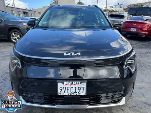 Used 2025 Kia Niro Wave FWD image 2