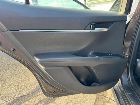 Used 2019 Toyota Camry LE w/ 4 Season Floor Mat Package image 11