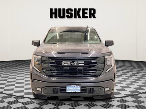 Used 2022 GMC Sierra 1500 Elevation w/ LPO, Elevation Black Package image 3