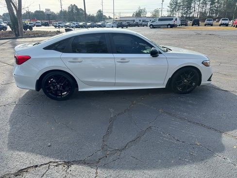 Used 2022 Honda Civic Sport image 7