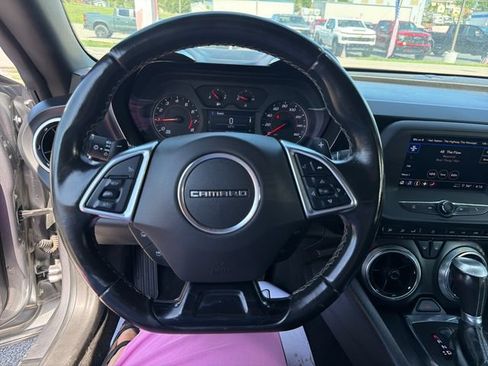 Used 2021 Chevrolet Camaro LT RWD image 13