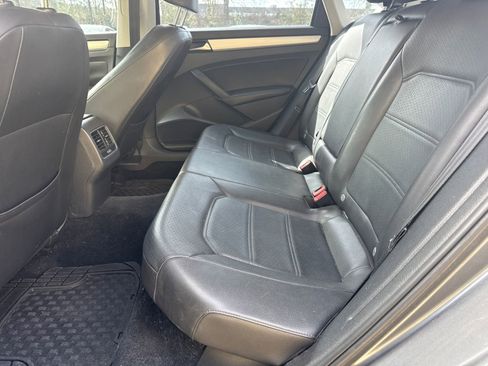 Used 2013 Volkswagen Passat 2.5 SE image 20