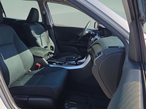 Used 2015 Honda Accord LX image 20