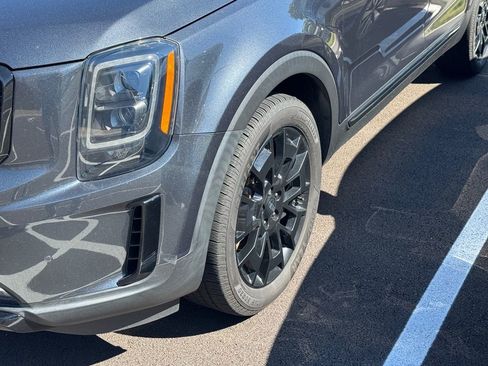Used 2021 Kia Telluride SX w/ Nightfall Edition Package AWD/4WD image 4