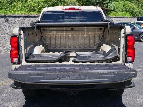 Certified 2023 Chevrolet Colorado Z71 w/ Z71 Convenience Package 2 AWD/4WD image 6