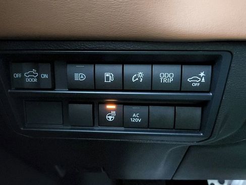 Used 2025 Toyota Tundra 1794 Edition AWD/4WD image 41