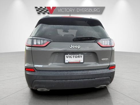 Used 2022 Jeep Cherokee Latitude Lux FWD image 5
