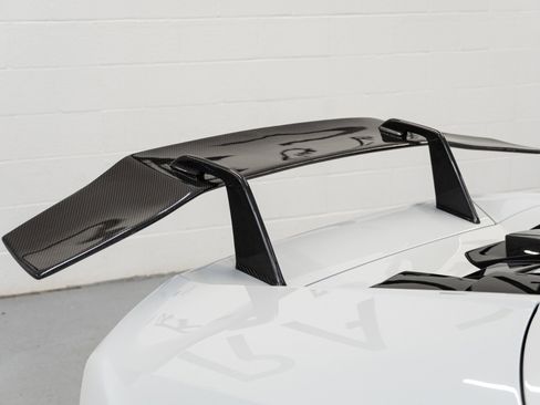 Used 2017 Lamborghini Huracan LP 580-2 image 8