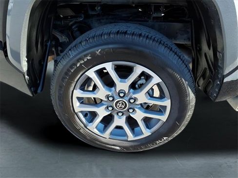 Used 2024 Toyota Tundra 1794 Edition image 5
