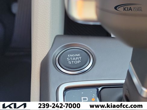 New 2026 Kia Sportage EX w/ EX Panorama Roof Package FWD image 30