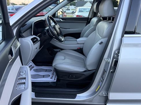 Used 2021 Hyundai Palisade SEL w/ Premium Package AWD/4WD image 9