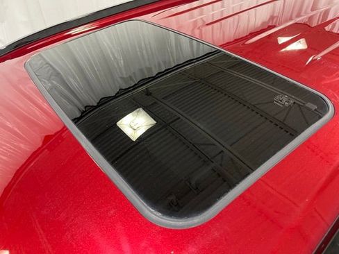 Certified 2019 Toyota RAV4 XLE w/ Convenience Package image 24