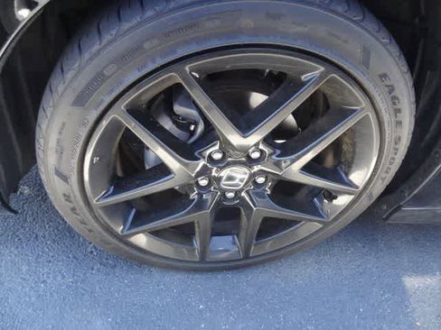 Used 2024 Honda Civic Sport image 14