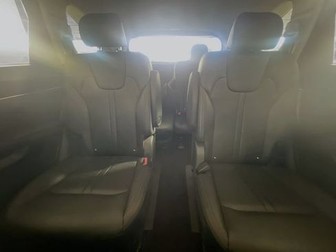 Used 2025 Kia Sorento EX AWD/4WD image 26